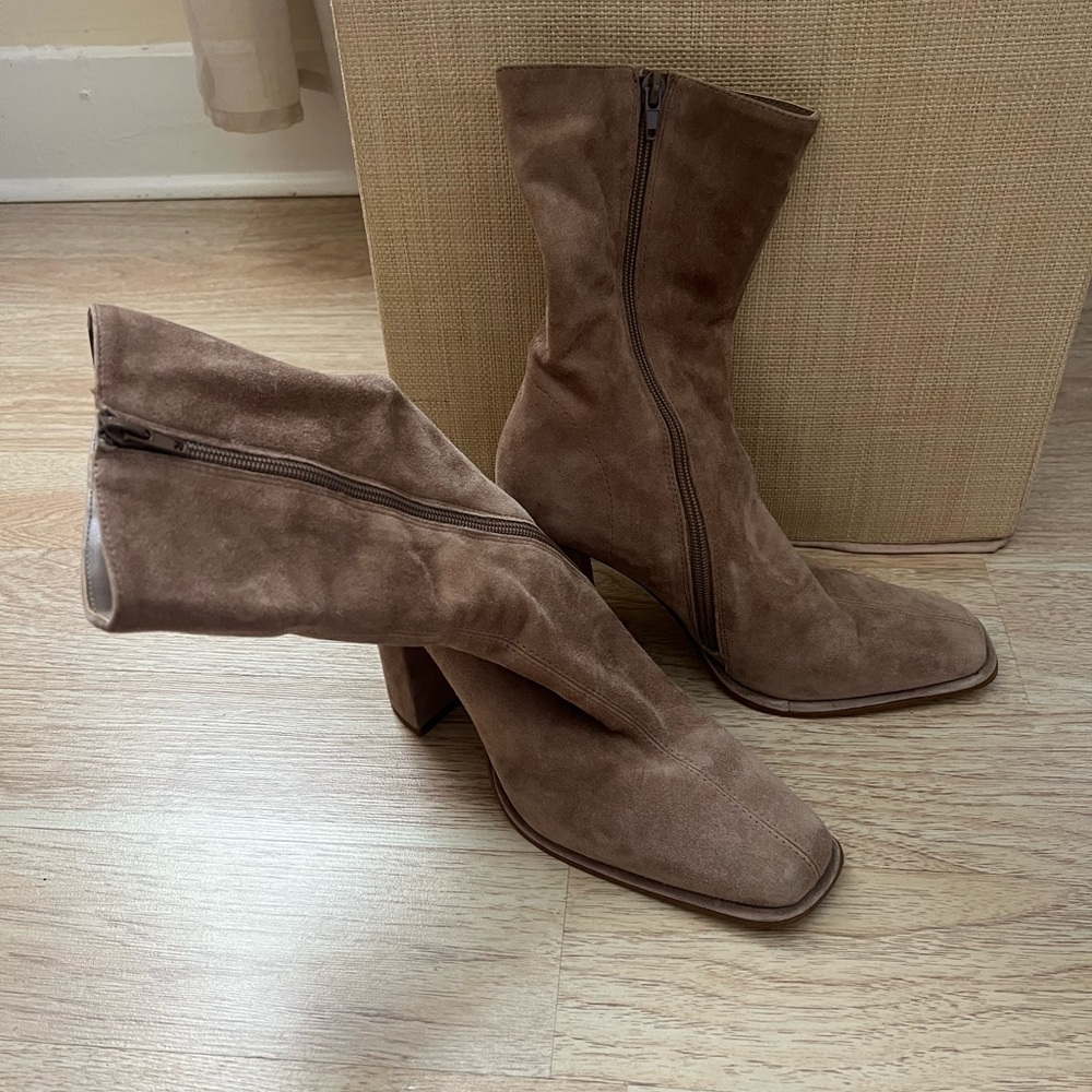 Brown Suede Women's Boots